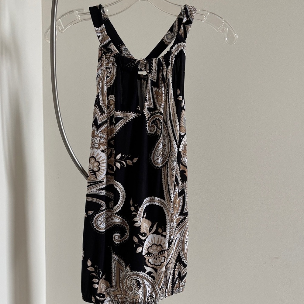 Elegant Black,Tan and Cream Paisley Sleeveless Top